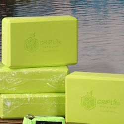 20 Yoga blocks Bundle + BONUS stretching Straps