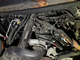 2007 Chevy avalanche full vehicle parts