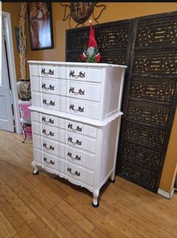 Highboy Dresser solid Wood  Chest Measurements On Picture PICK UP ONLY