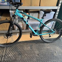 Trek GT Mountain Bike. 