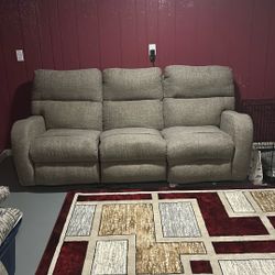 Reclining Sofa