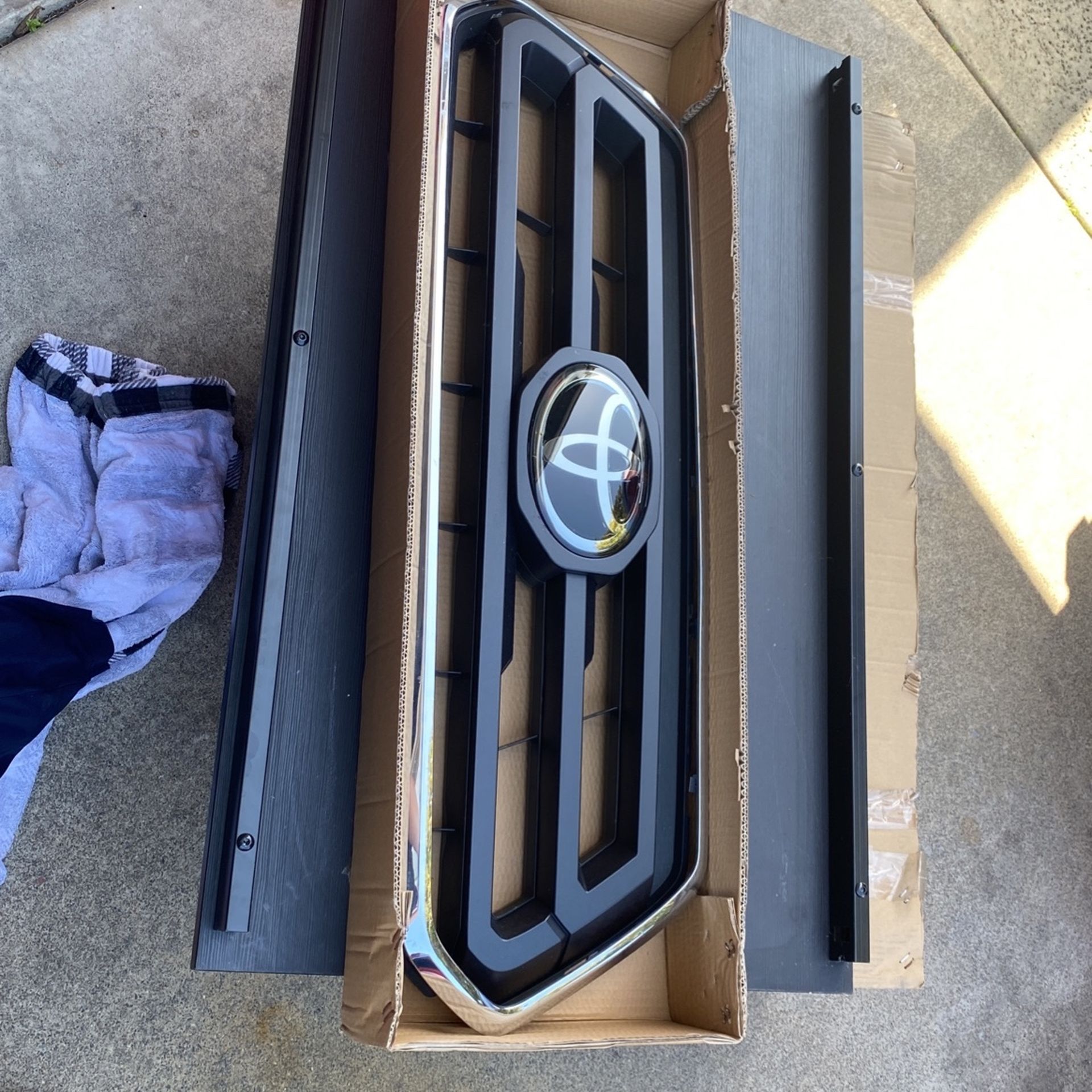 Tacoma Grille And Sensor