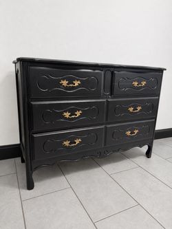 French Provincial Dresser