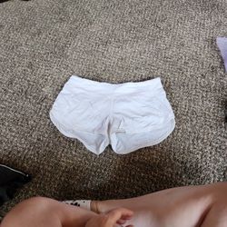 Lululemon Shorts Size 4 White
