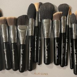 Sigma/MAC Makeup Brushes