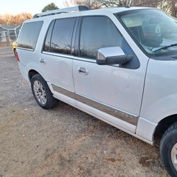 2012 Lincoln Navigator