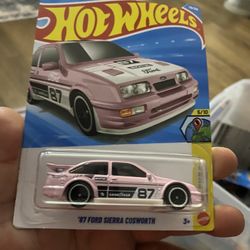 Hotwheels ‘87 FORD SIERRA COSWORTH $3