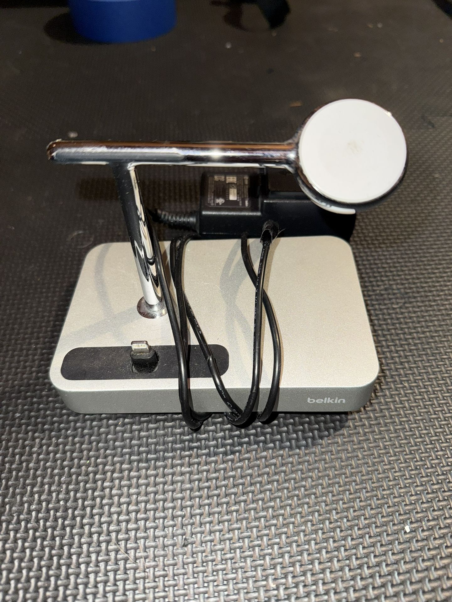 belkin phone and watch charger