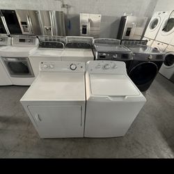 Ge Stackable Washer And Dryer “27 ( Lavadora  Y Secadora ) 