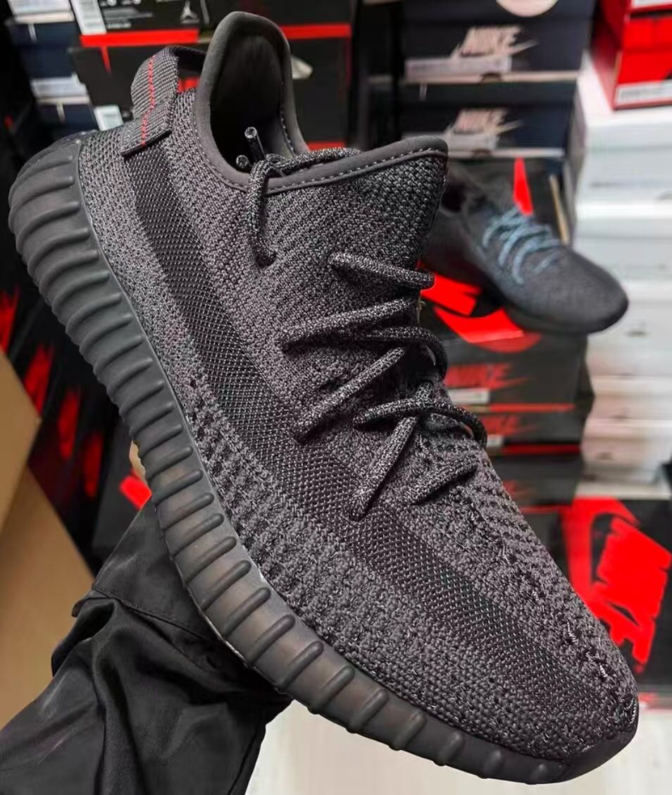 Adida s Yeezy Boost 350 Unisex Sneakers | Core Black & Black Reflective Colorways
