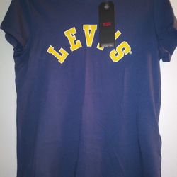 Juniors/Ladies Levi's Shirt