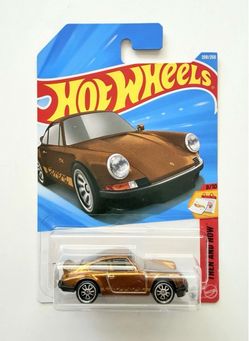 Hot Wheels Super Treasure Hunt PORSCHE 911 CARRERA RS 2.7