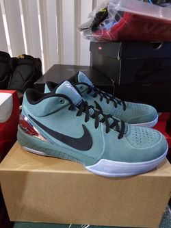Kobe 4 Protro