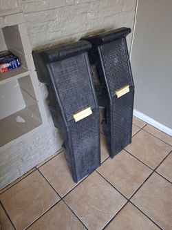 2 Parc heavy duty car service ramps
