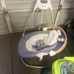 Baby swing
