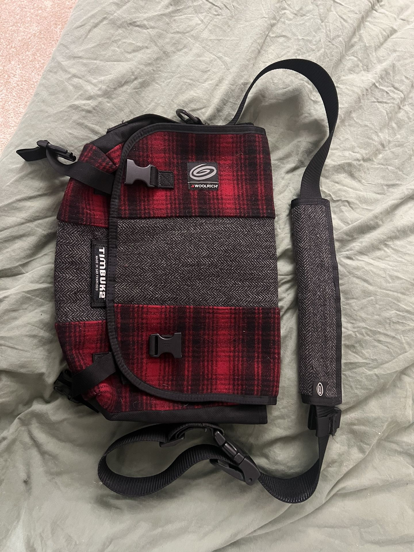 Woolrich Timbuk2 Made In San Francisco SMALL messenger Bag