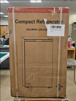 SIMZLIFE 3.2 Cu Ft Compact Mini Fridge with Freezer Silver RF001-32SI-USZX