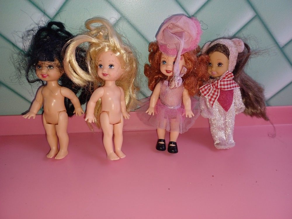 4 Small Dolls,Vintage