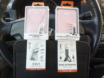 (NEW IN BOX) MoFT Snap Invisible Phone Tripod Wallet/Snap Phone Stand and Wallet