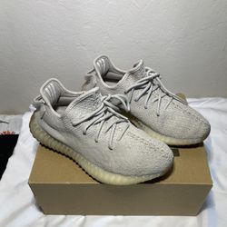 YEEZY 350 V2 Sesame