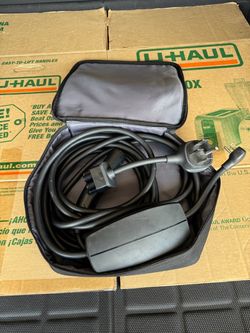 EV - Tesla Gen 3 Mobile charger