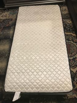 Twin bed mattress