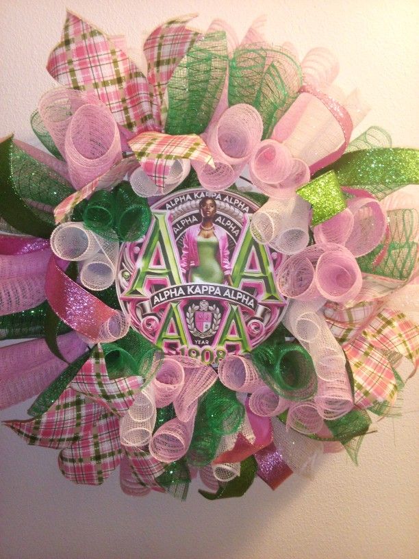 Alpha Kappa Alpha Sorority Wreath