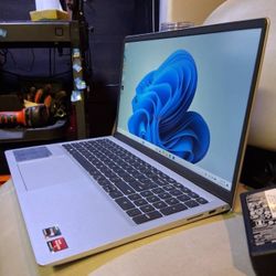 DeLL Inspiron 15.6" Inch.. Laptop, Windows 11. 16 gb Ram, 512 GB SSD - $260