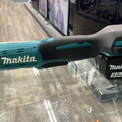 Makita drill