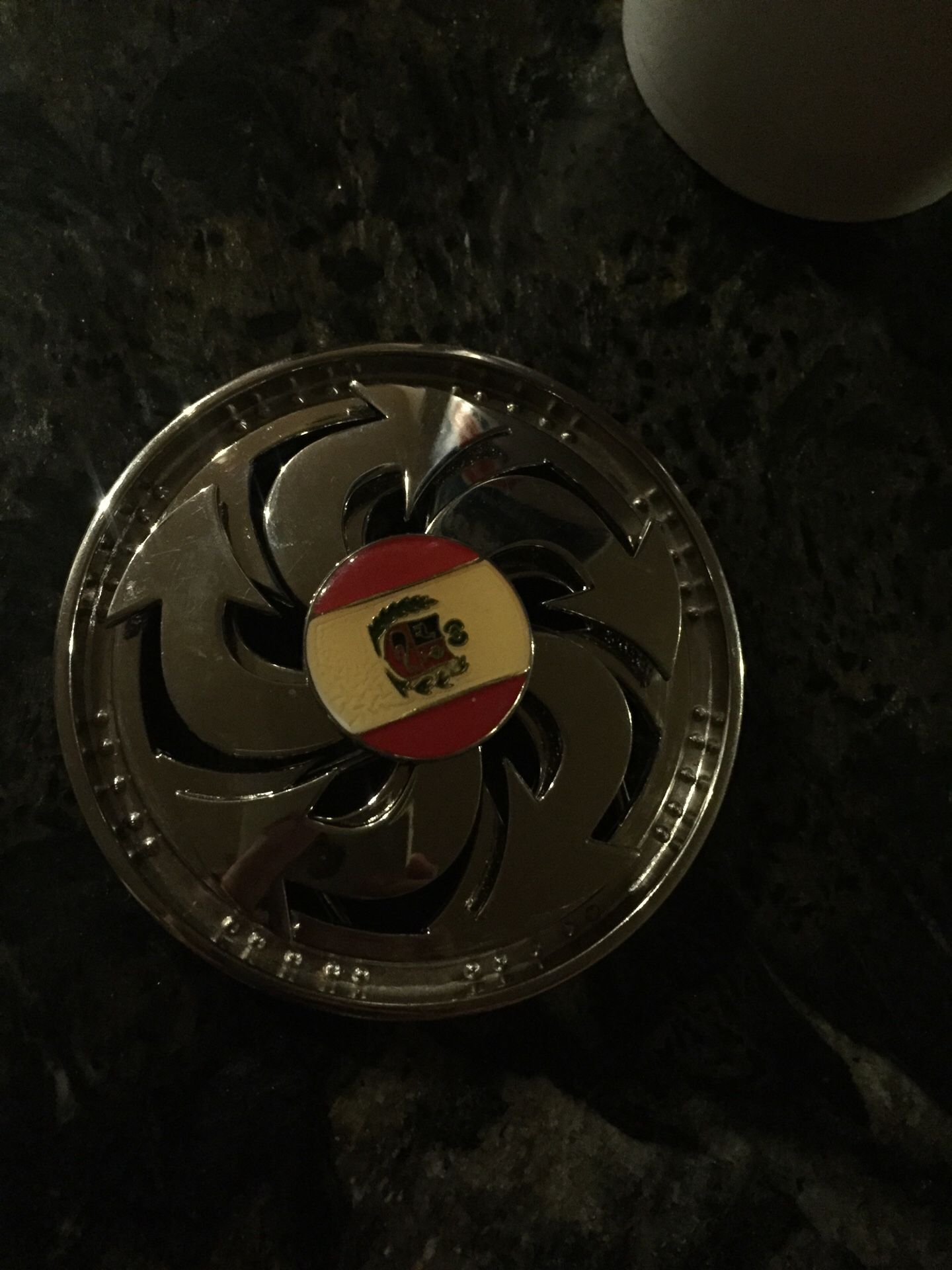 You connect this with a belt and it spins