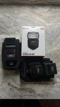 Nikon SB-800 & Canon 430EX III-RT Camera Flashes – 3 Total