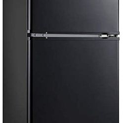 Artic King 👑 -Mini Fridge ✅ NEW