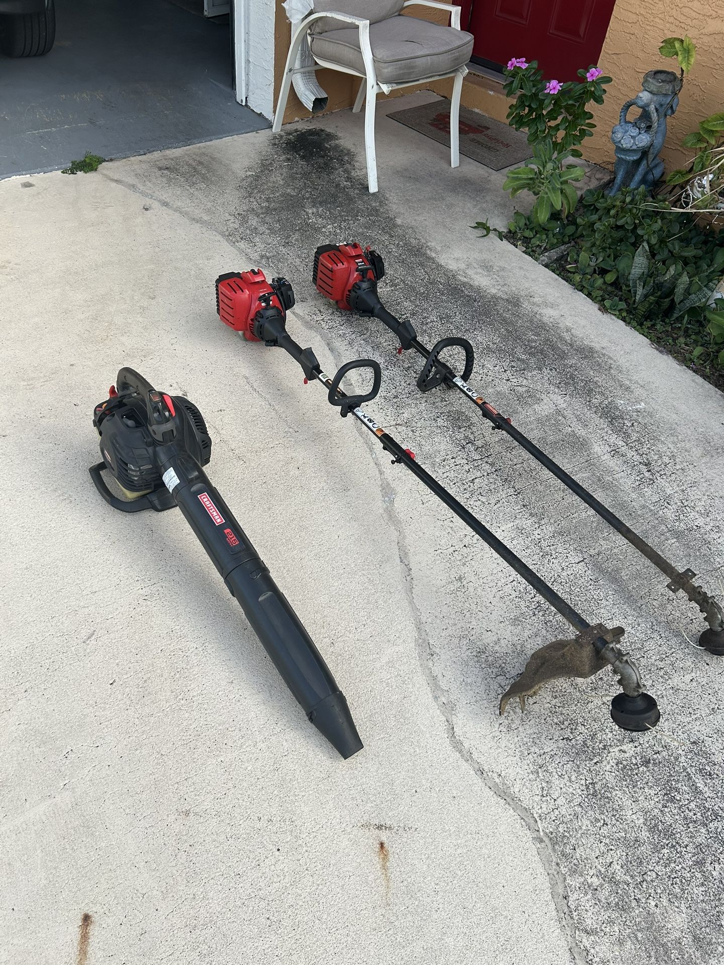 2 Weed Wacker And A Leafblower