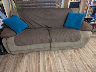 Reclining Sofa