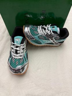 Bottega sneakers