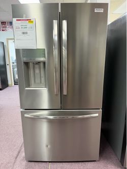 Frigidaire 22.6 cu ft Counter Depth Refrigerator