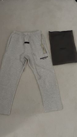 light oat essential sweatpants