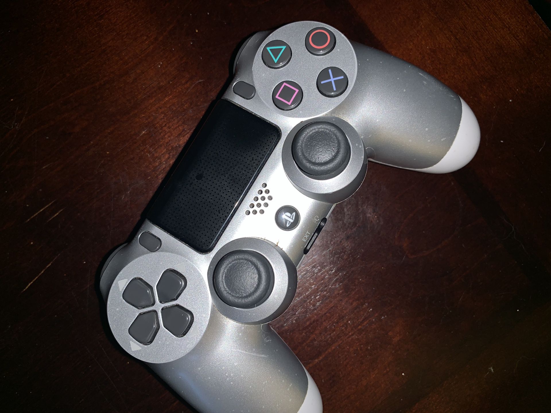 Playstation 4 Controller Silver