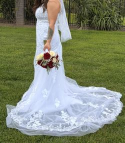 Wedding dress