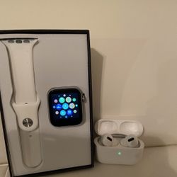 Smartwatch And Earbuds 