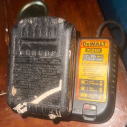 Dewalt Dcb107 Lithium Ion 