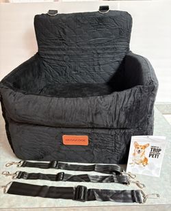 NEW PET BOOSTER SEAT 