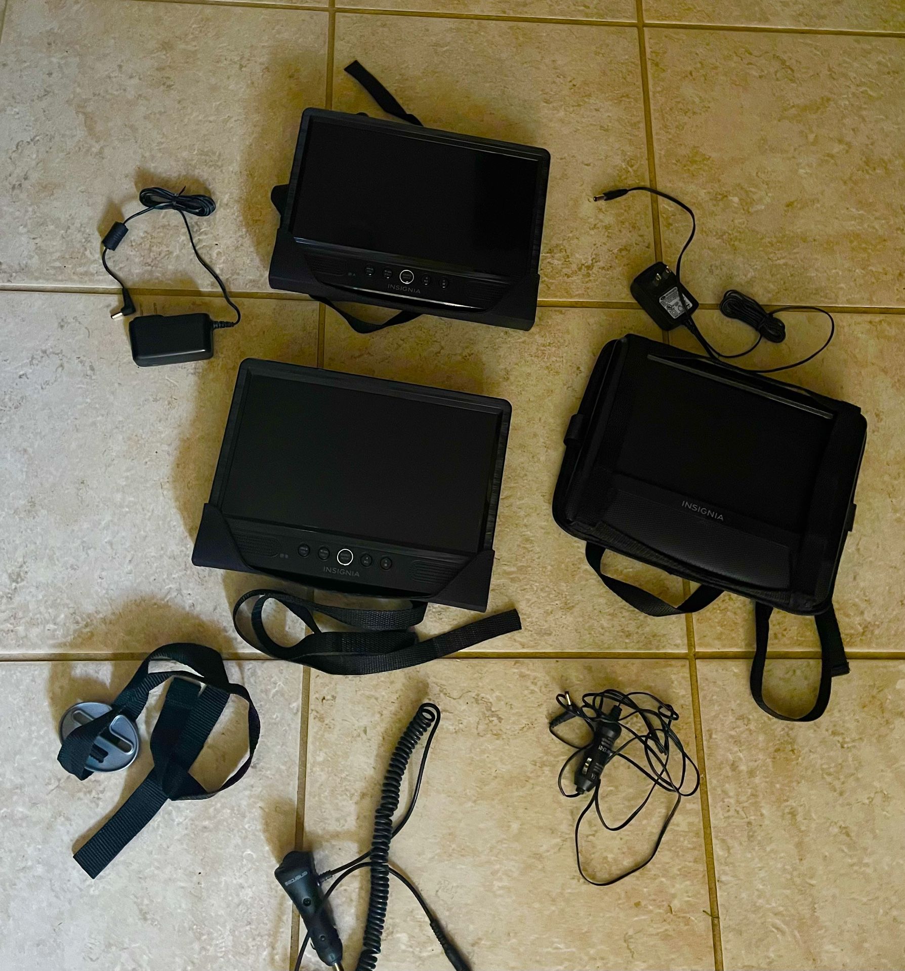 3 Insignia 10" Dual Screen Portable DVD Player