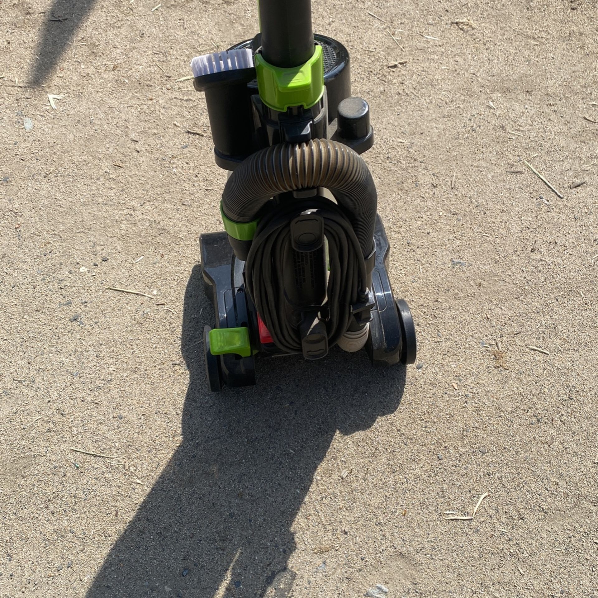 How To Replace Belt On Bissell PowerForce/CleanView Compact