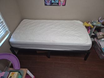 Twin bed
