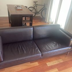 Modern, Elegant Leather Sofa