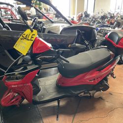 2023 Apollo Force 200 FI