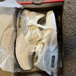 Nike Air max Size 6