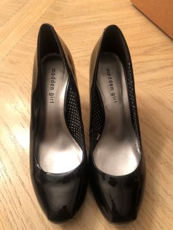 Steve Madden Heels - size 10