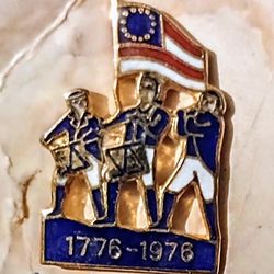 UNITED STATES 1(contact info removed) Declaration of Independence Bicentennial commemorative Vintage Collectible Lapel Pin 